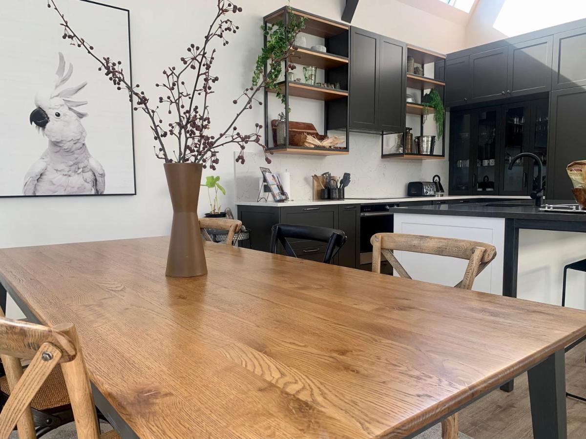 Seaduction Luxury Apartment Нейпиър Екстериор снимка